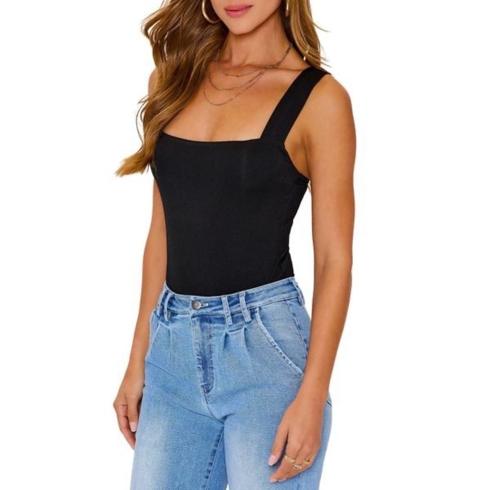 Vici Collection | The Making Moves Bodysuit | M | Black | Square Neck Sleeveless